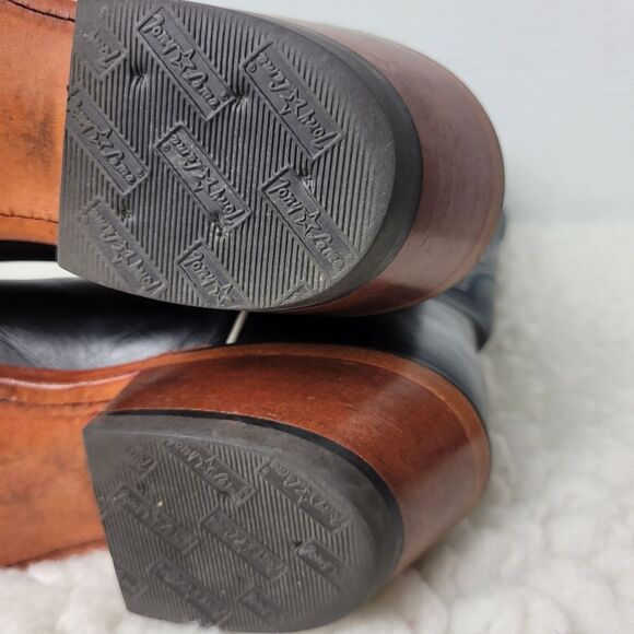 Tony Lama Black and Silver Heeled Boots - Picture 11 of 12